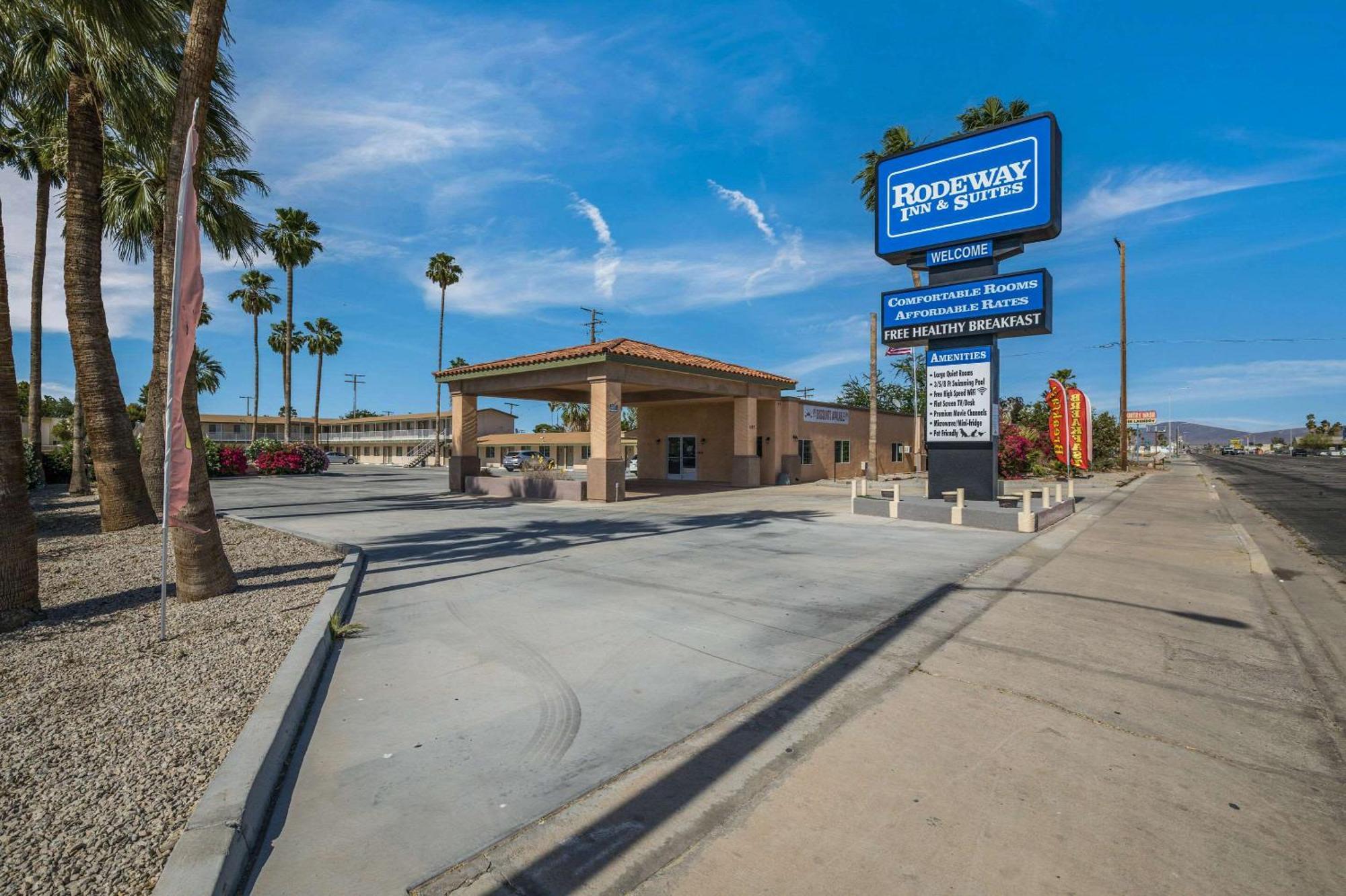 Rodeway Inn & Suites Blythe I-10 Zewnętrze zdjęcie