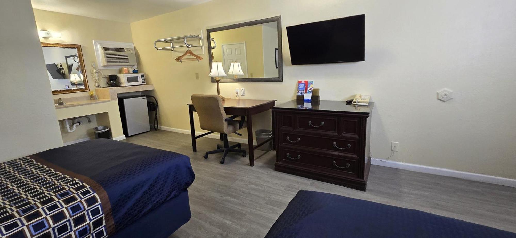 Rodeway Inn & Suites Blythe I-10 Zewnętrze zdjęcie