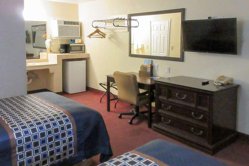 Rodeway Inn & Suites Blythe I-10 Pokój zdjęcie