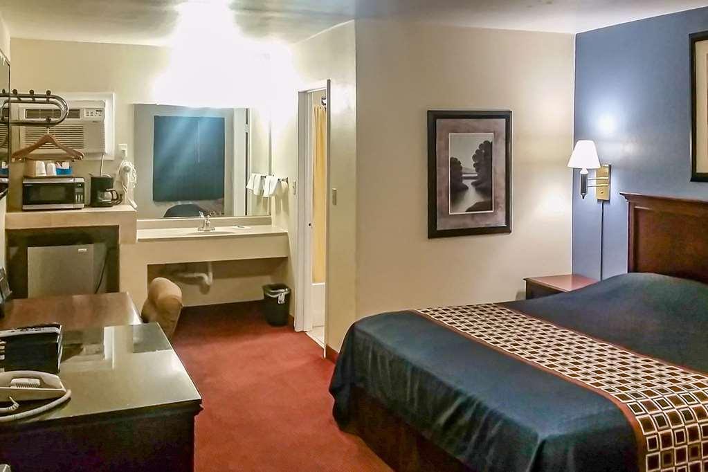 Rodeway Inn & Suites Blythe I-10 Pokój zdjęcie